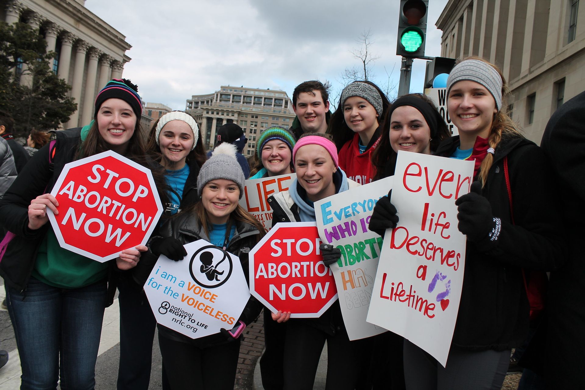 Trump steunt anti-abortusactivisten tijdens March for Life - Joop