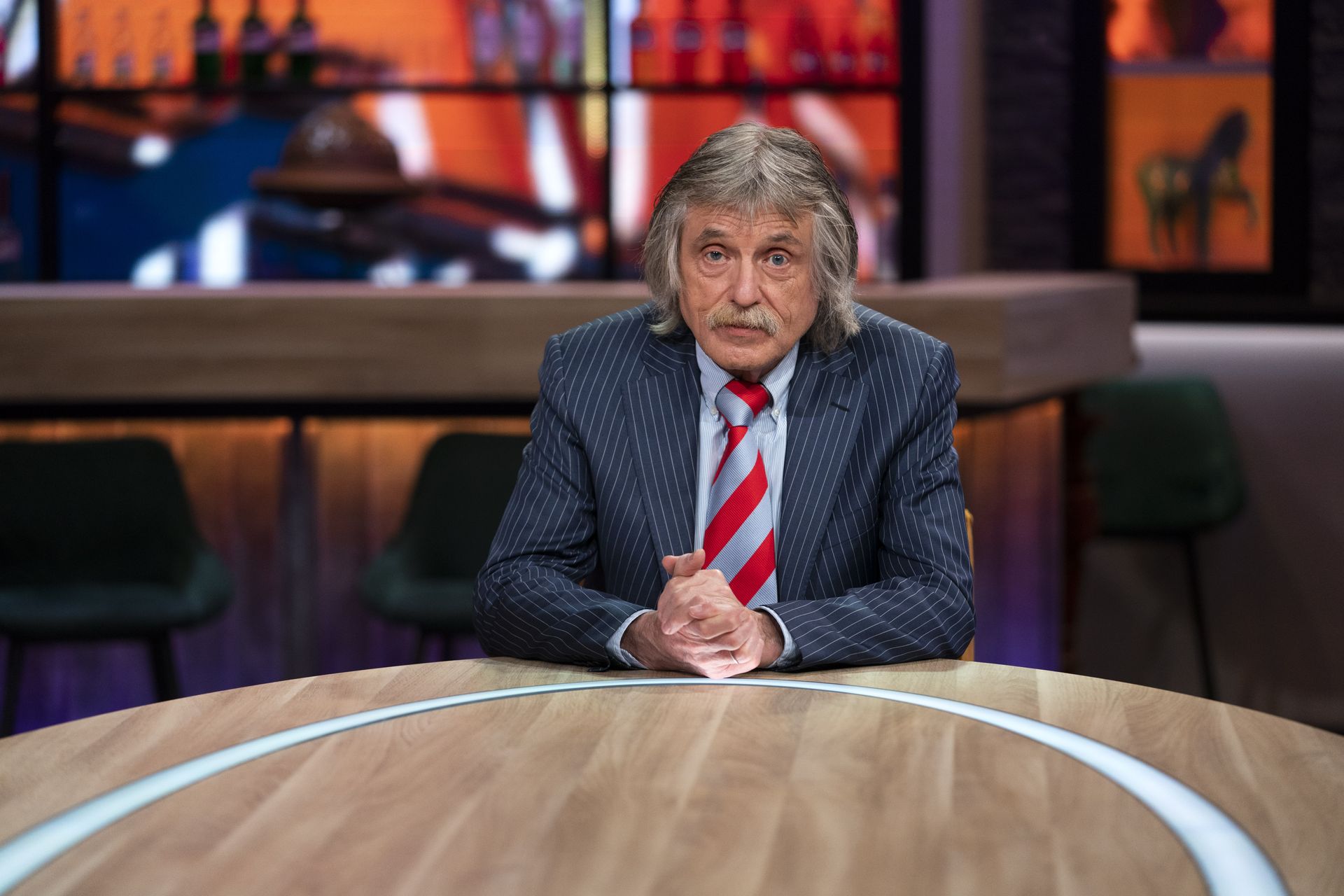 Johan Derksen bekent verkrachting - Joop