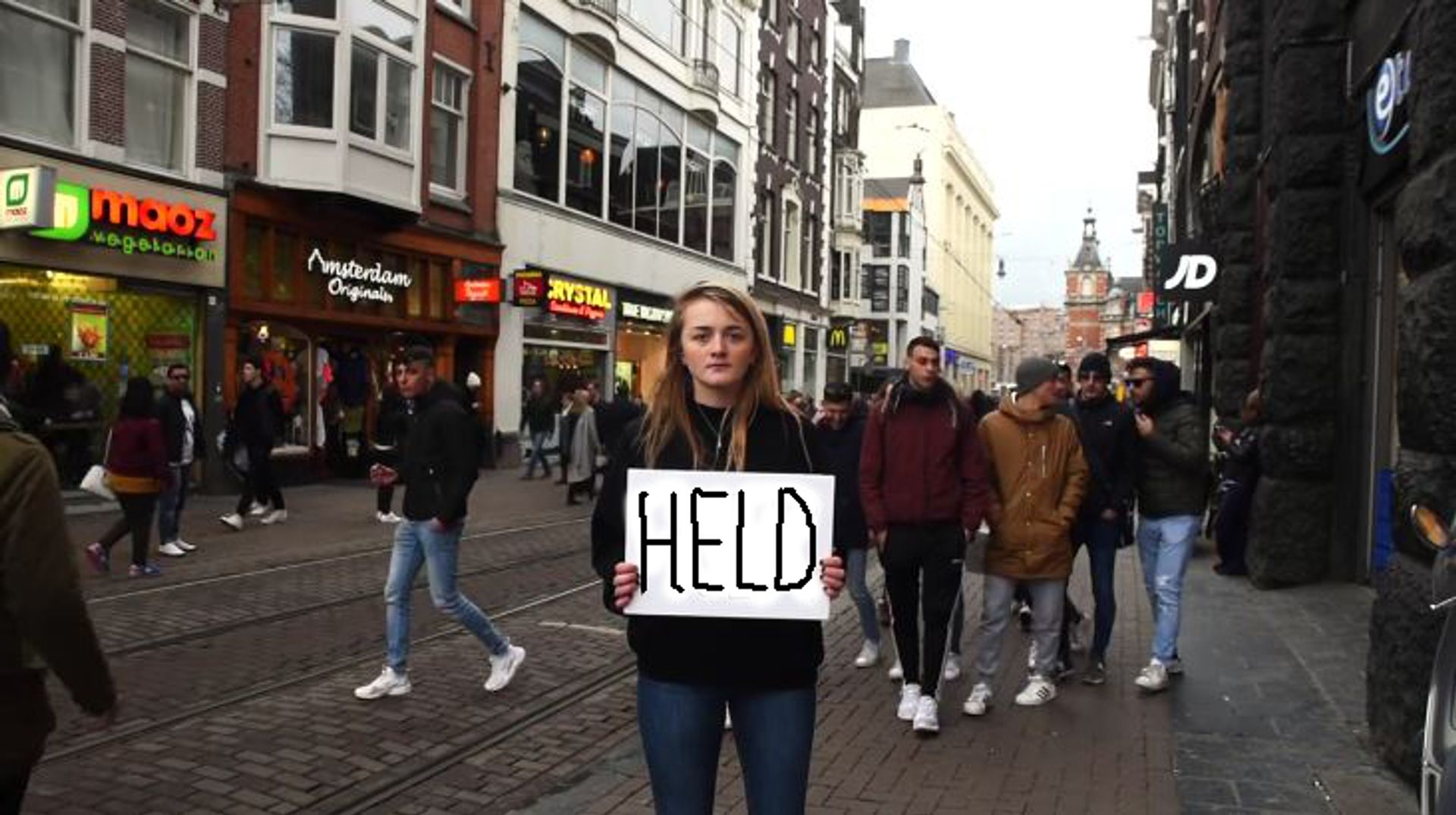 Studente staat op tegen slut shaming, wordt neergehaald door GeenStijl - Joop