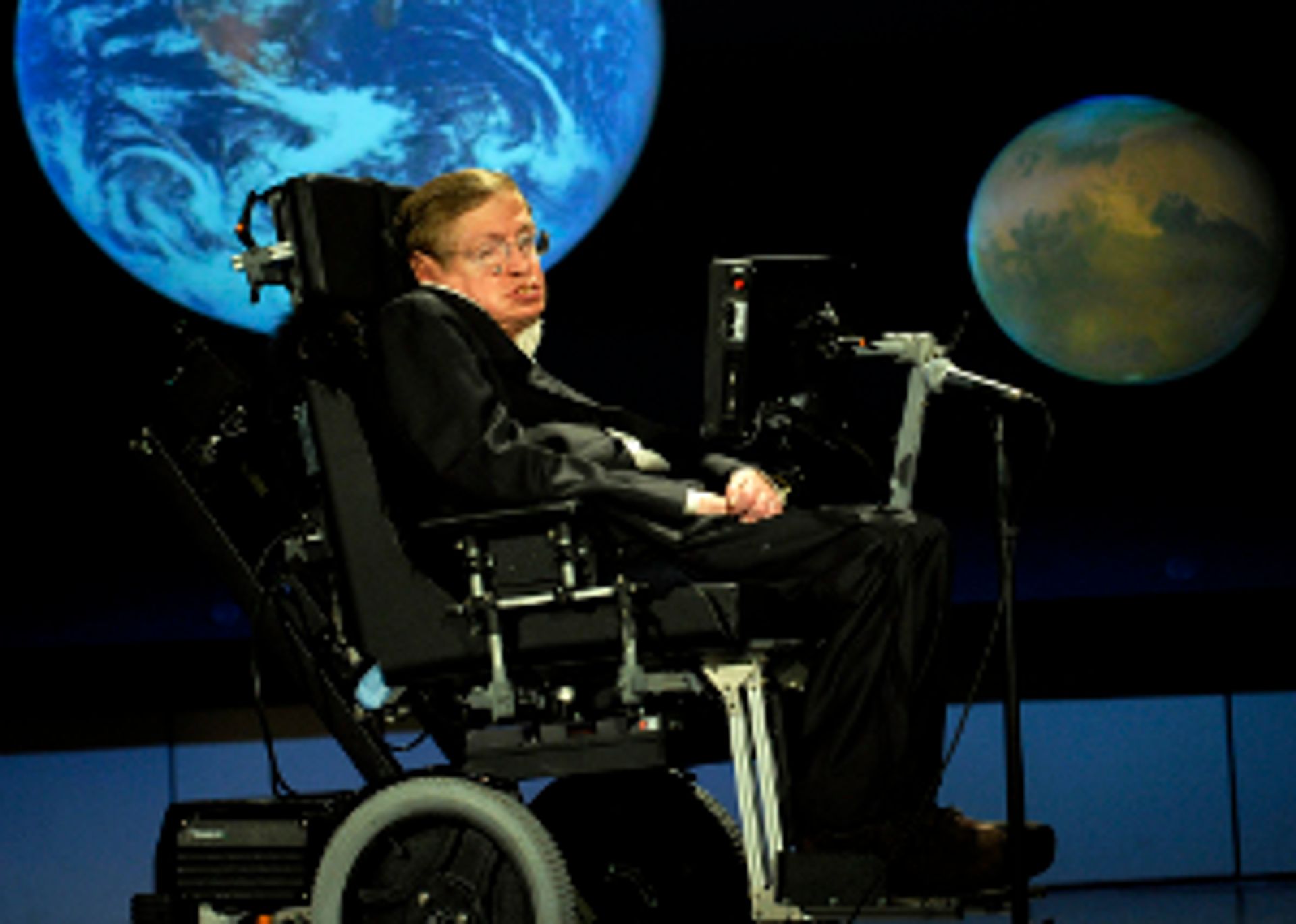 Stephen Hawking bang voor robots - Joop foto