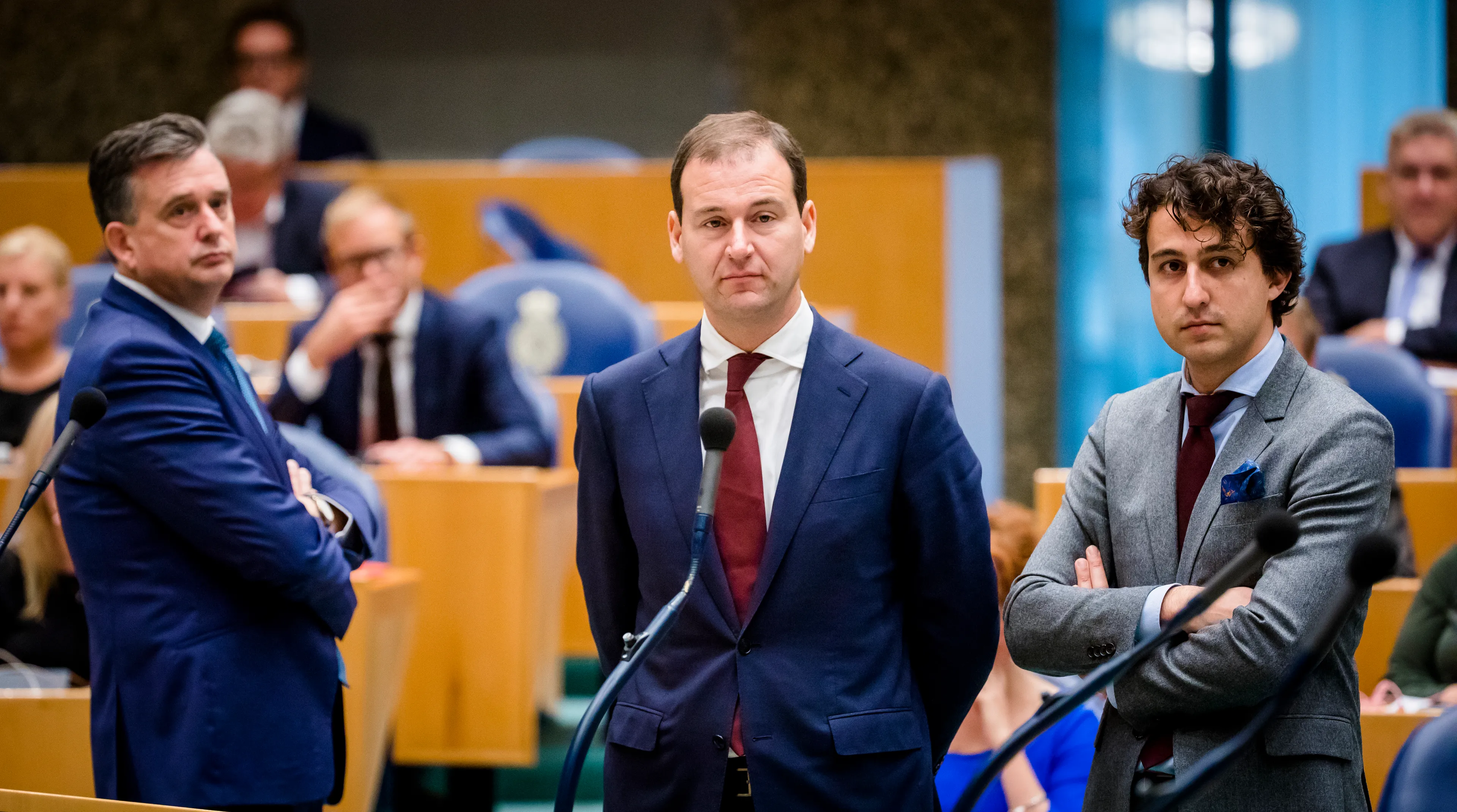 Ruggengraatloos links geeft extreemrechts zelfvertrouwen - Joop - BNNVARA