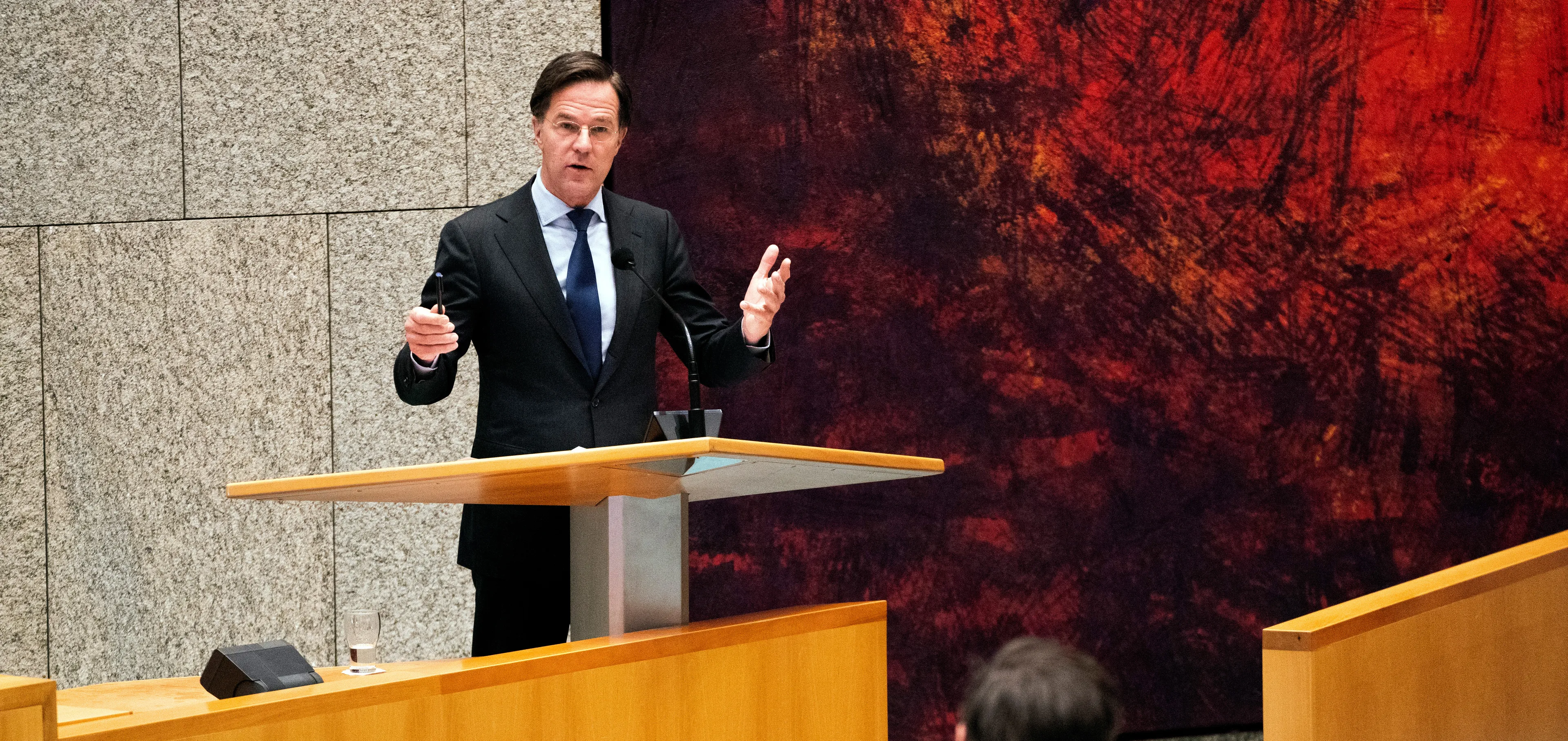 Motie van afkeuring van D66 en CDA tegen partijleider Rutte - Joop - BNNVARA