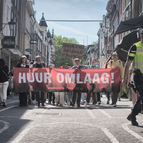 Media schieten pandjesbazen te hulp, tijd voor een digitale media-guerrilla