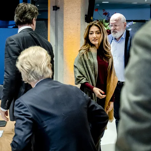 Timmermans: Yeşilgöz blijft consequent de extreme lijn van Wilders volgen
