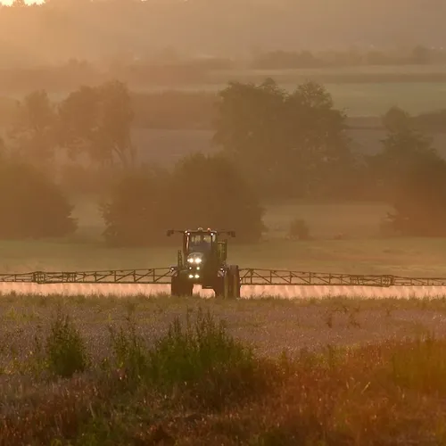 Omstreden publicatie die glyfosaat 'veilig' verklaarde na kwart eeuw alsnog teruggetrokken