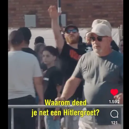 Agressieve rechtsextremisten belagen journalist De Marker bij haatdemo van Wilders