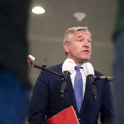 D66 en CDA kiezen met Wijers en Buma voor informateurs van de uiterst rechterflanken