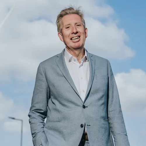 Jan Rotmans predikt transitie voor Nederland, nu verandert hij ook zelf