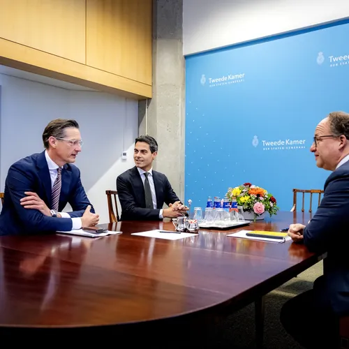 En het is… een centrum rechtse baby