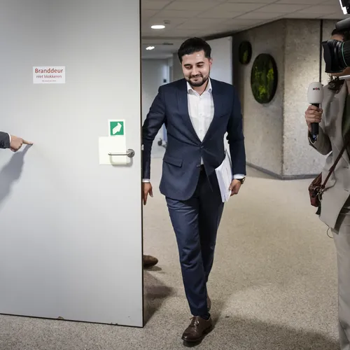 DENK tegen omstreden pensioenplan NSC, onder meer vanwege steun extreemrechtse PVV