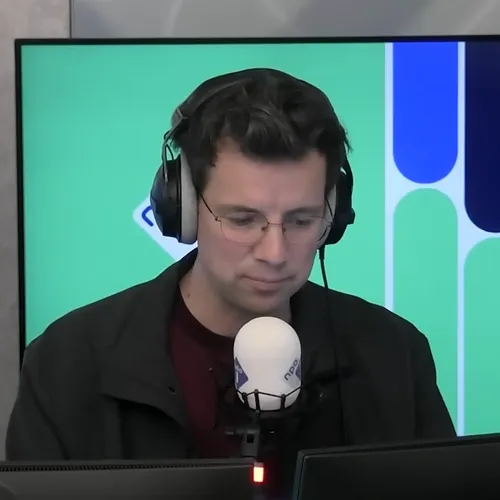 'En zo zit Yesilgöz alsnog met de mannen aan tafel'