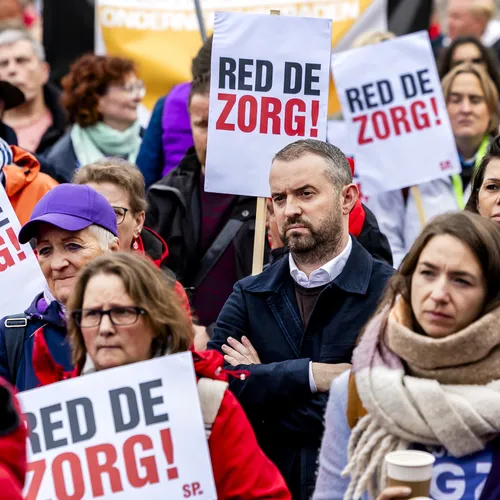 Red de zorg, omdat zorg mensenwerk is
