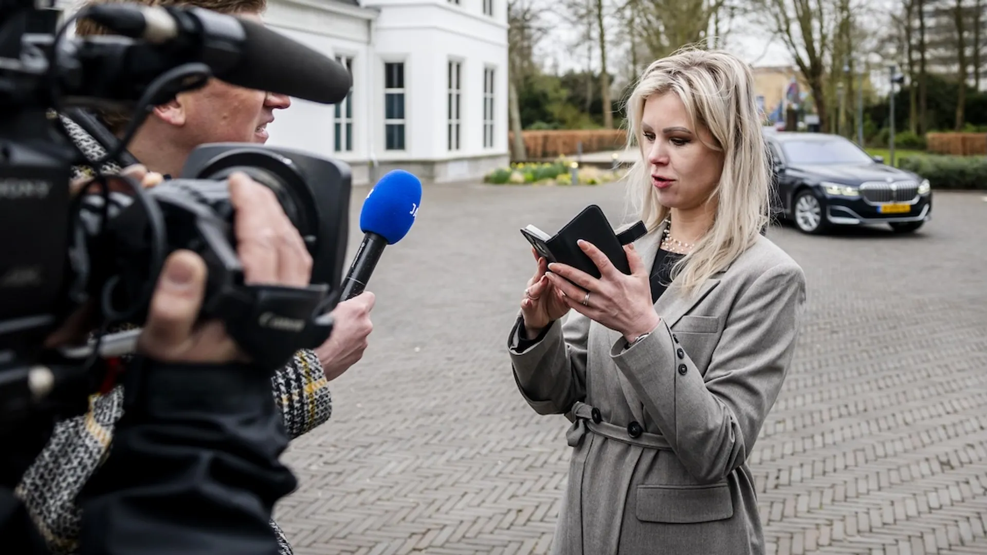 Afbeelding van Johan Vollenbroek opent offensief tegen illegale stikstof-stallen na falen BBB-minister Femke Wiersma