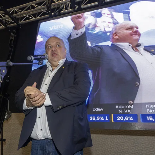 België pakt extreemrechtse politici op in onderzoek naar verkiezingsfraude