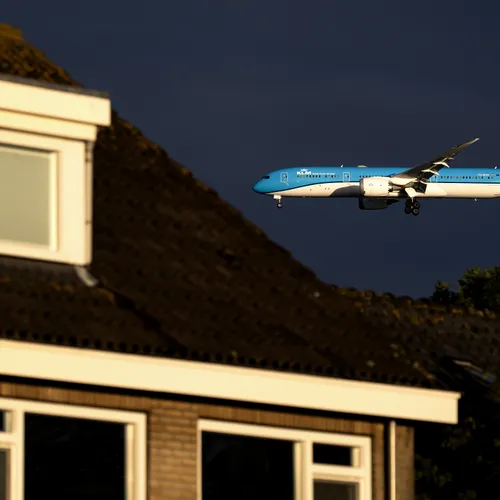 Gun mensen hun nachtrust, voer nu een nachtsluiting voor Schiphol in