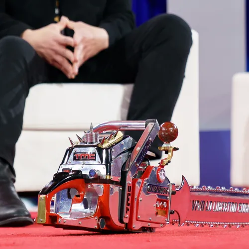 Hoe de rijke lui de democratie met alle liefde ‘stabiel maken’ — voor henzelf, niet voor ons