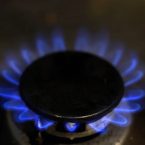 Gasprijs blijft ongekend hard stijgen, kabinet-Jetten bezweert dat er geen probleem is