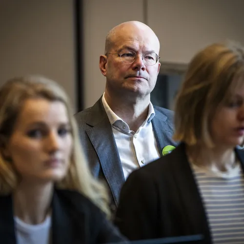 Een telefoontje van Donald Pols, hij schaamt zich kapot