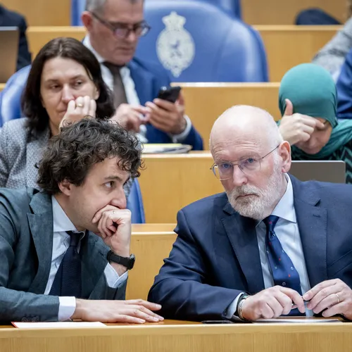 Progressief schaduwkabinet kan voor politieke doorbraak zorgen
