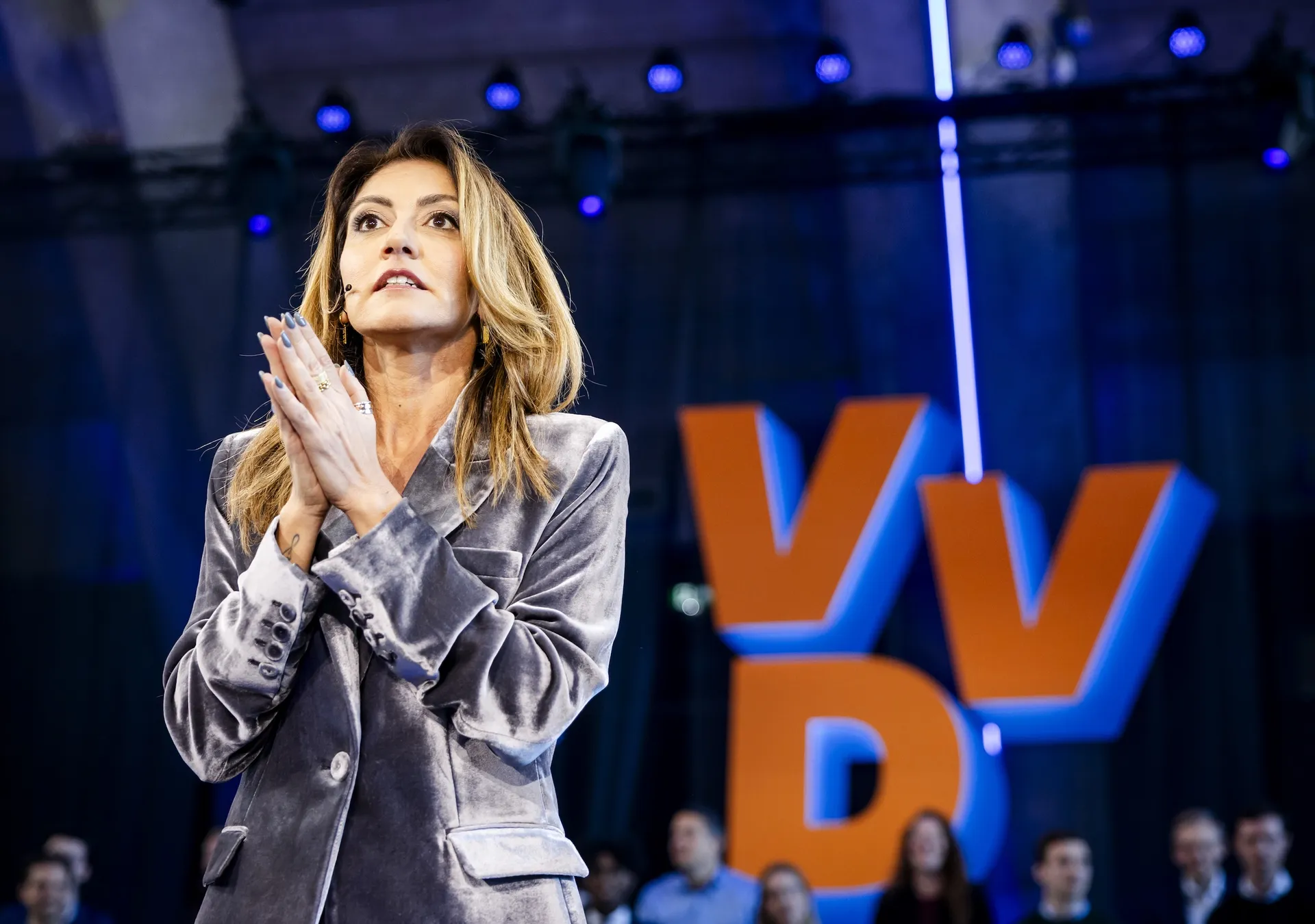 Afbeelding van Hoe de VVD haar reet afveegt met mensenrechten