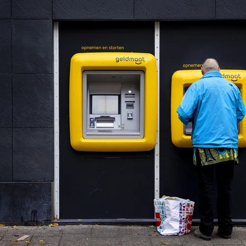 DNB waarschuwt temidden van Trump-terreur: Zorg voor genoeg cash én meerdere bankrekeningen