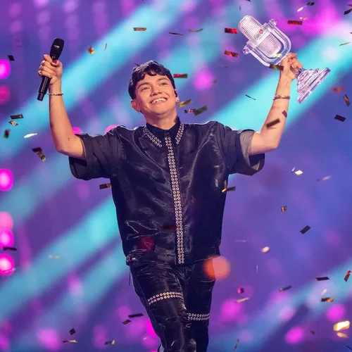 Oostenrijkse JJ wint Eurovisie Songfestival
