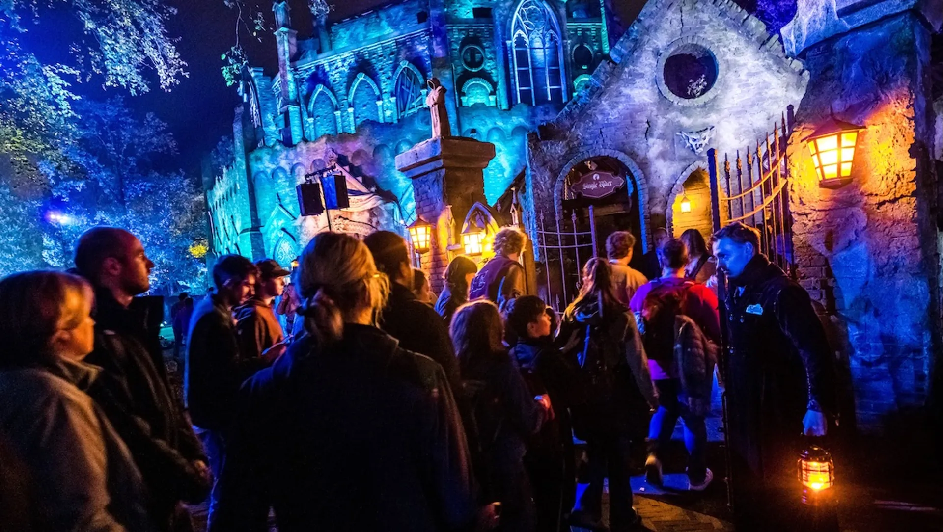 Afbeelding van Al meer dan 100.000 euro ingezameld om asielkinderen een bezoek aan De Efteling te bezorgen