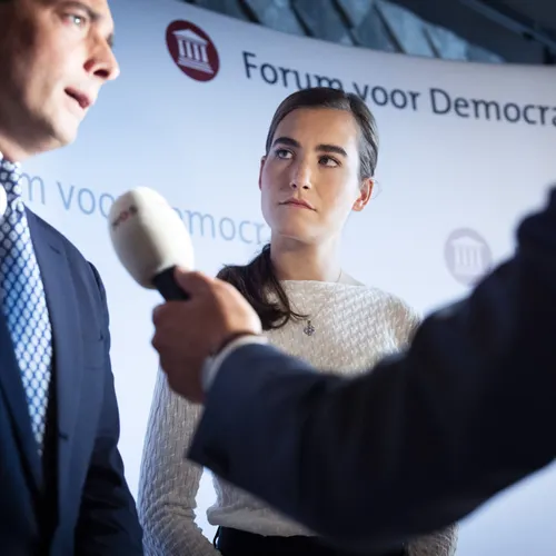 Forum geeft ruim baan aan extremisten uit antisemitische appgroep