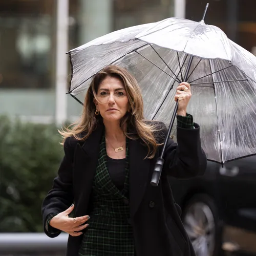 Wat een pleefiguur slaat Nederland met de Evertsen