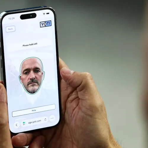 Europese Commissie bedreigt de vrijheid met leeftijdscontrole-app