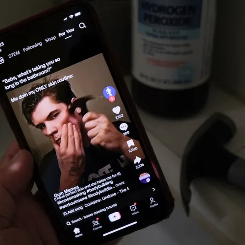 De manosphere begint niet online, maar juist bij het alledaagse