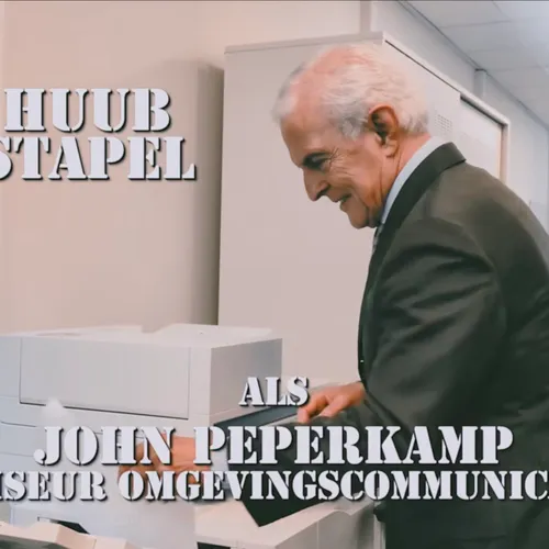 Heeft je gemeente een probleem en kan niemand helpen? Bel het AZC-team