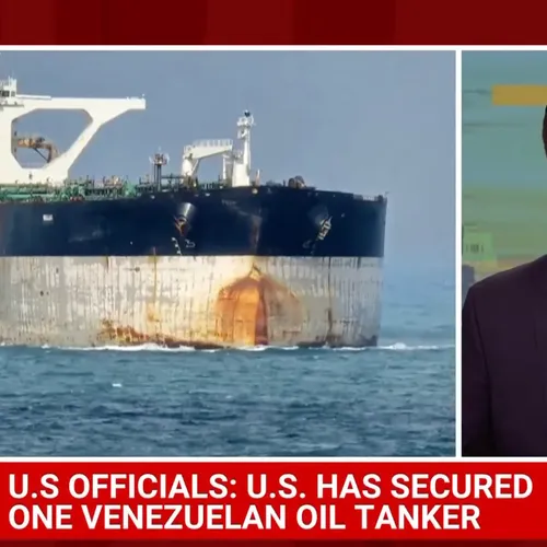 VS kaapt olietanker op volle zee, Rusland stuurt oorlogsschepen