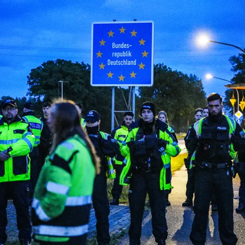 Dat waren geen bezorgde burgers in Ter Apel maar landsverraderlijke elementen