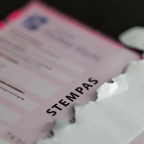Zijn de huidige democratie en rechtstaat niet gewoon verouderd?