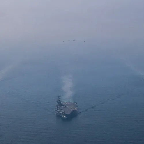 Nieuwe escalatie Iran-oorlog dreigt nu Trump oorlogsschepen Straat van Hormuz in stuurt