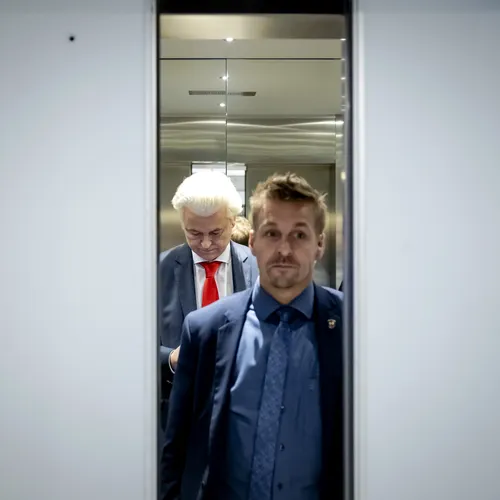 Wilders speelt Hamlet, Nederland betaalt de prijs