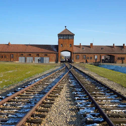 Vanwege Gaza ga ik met mijn zoon naar Auschwitz