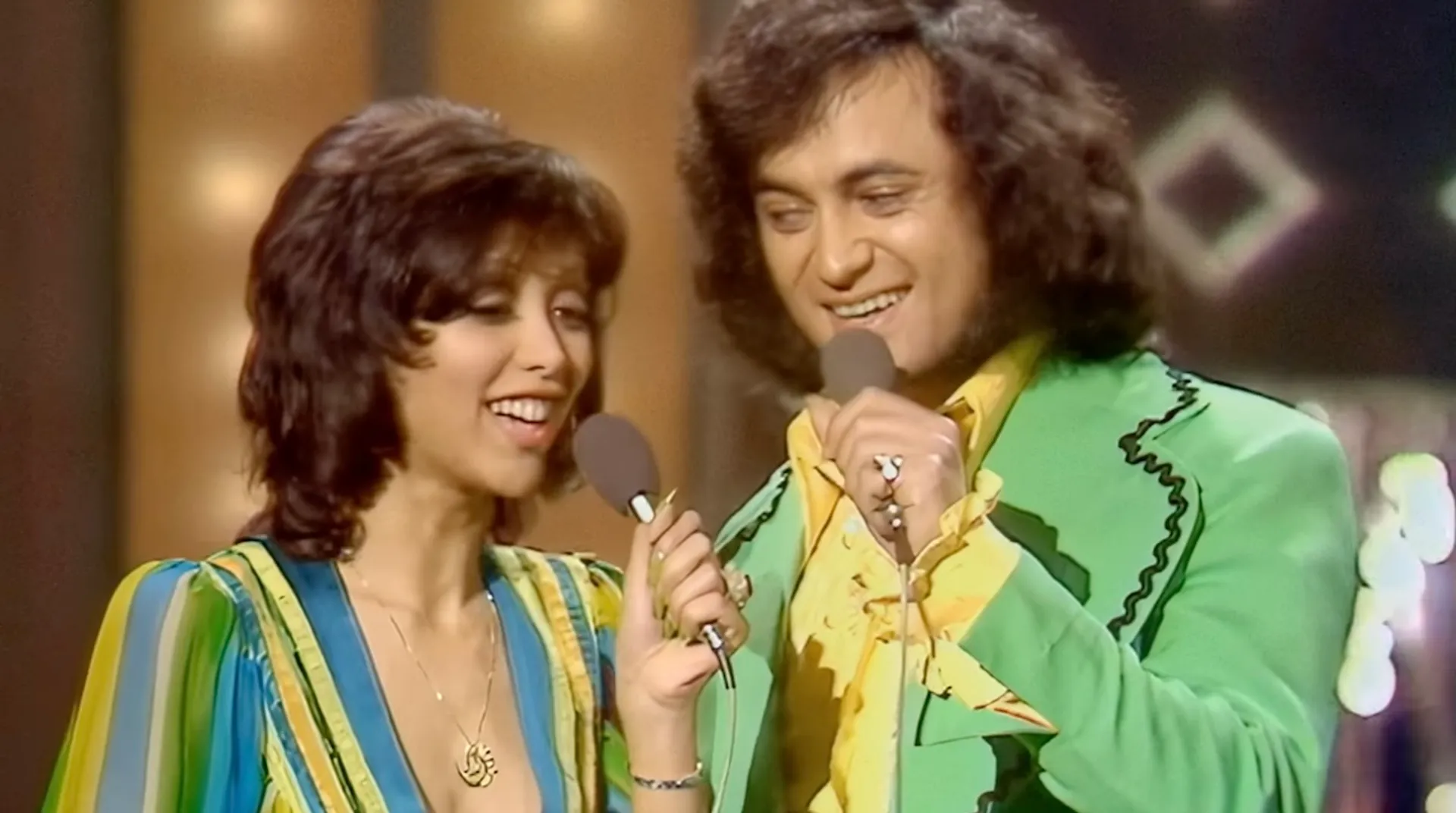Afbeelding van Vlaggenverbod Eurovisie songfestival: Nanananananana, wat zal ik doen, als het om de liefde gaat...???