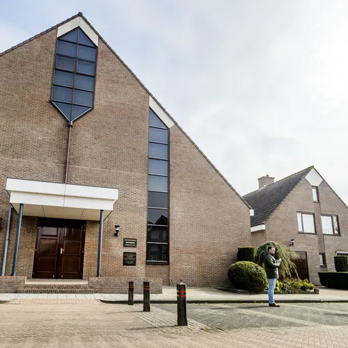 De doden herdenk je op 4 mei en niet op 3 mei
