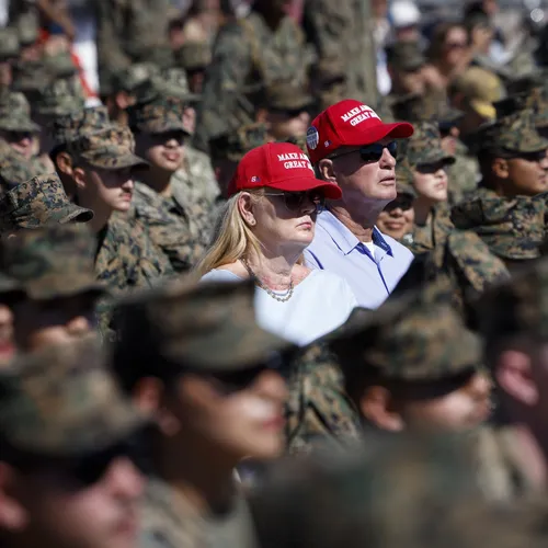 Amerikaanse kustwacht maakt snelle draai: hakenkruizen en andere haatsymbolen toch verboden