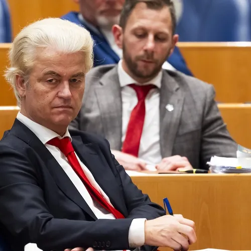 PVV-Kamerleden achter aanjagen bedreigingen tegen Timmermans, GL-PvdA doet aangifte