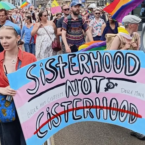 Ultraconservatieven doen alsof ze feministen zijn in debat over trans rechten