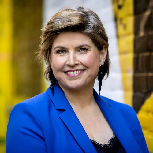 Angela de Jong gestopt met haar TV-column, zijn de sterren nu veilig?