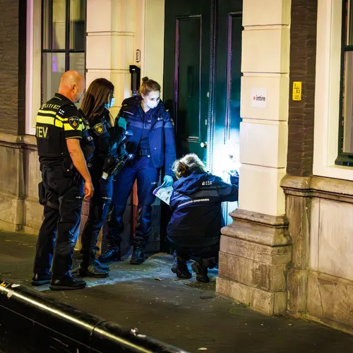 Aanslag op partijkantoor D66