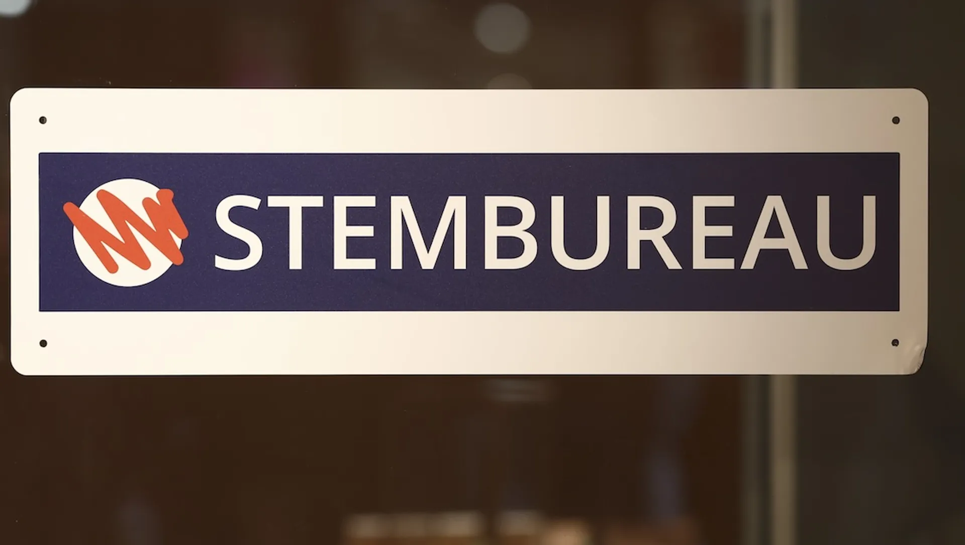 Afbeelding van Jongeren voelen zich genaaid door de politiek en de overheid