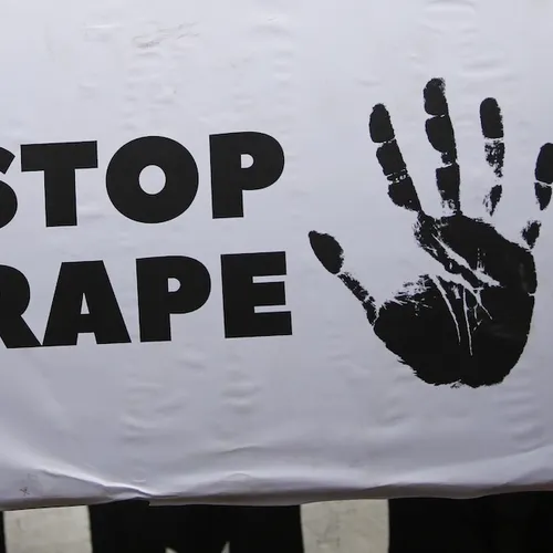 De verkrachting van een 11-jarig meisje zien als content, dat is waar de manosphere toe leidt