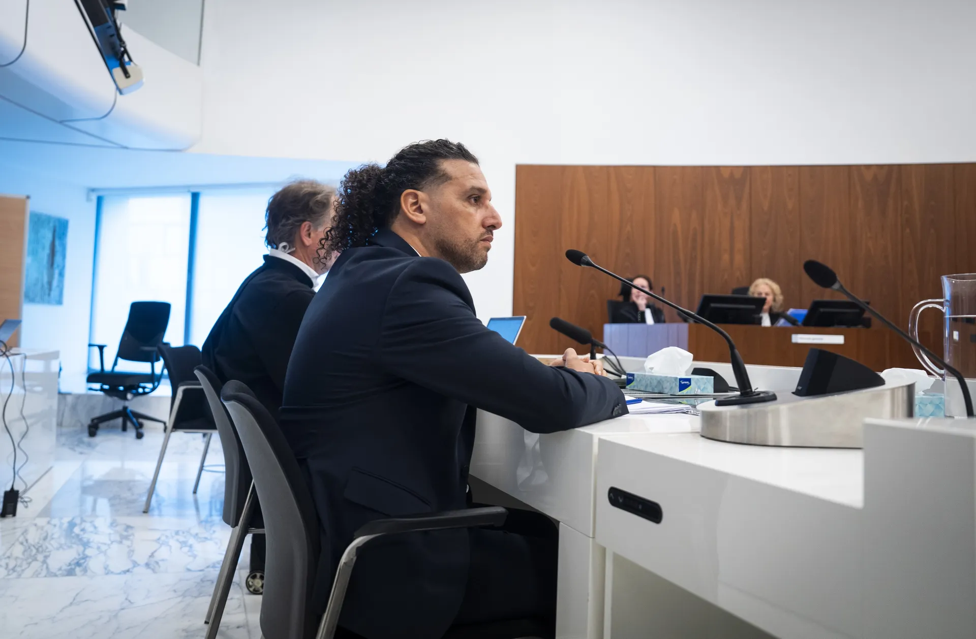Afbeelding van De zedenzaak Ali B: kunnen we een vrouw geloven zonder dat zij eerst moet bewijzen dat ze ‘juist’ gedrag vertoont?