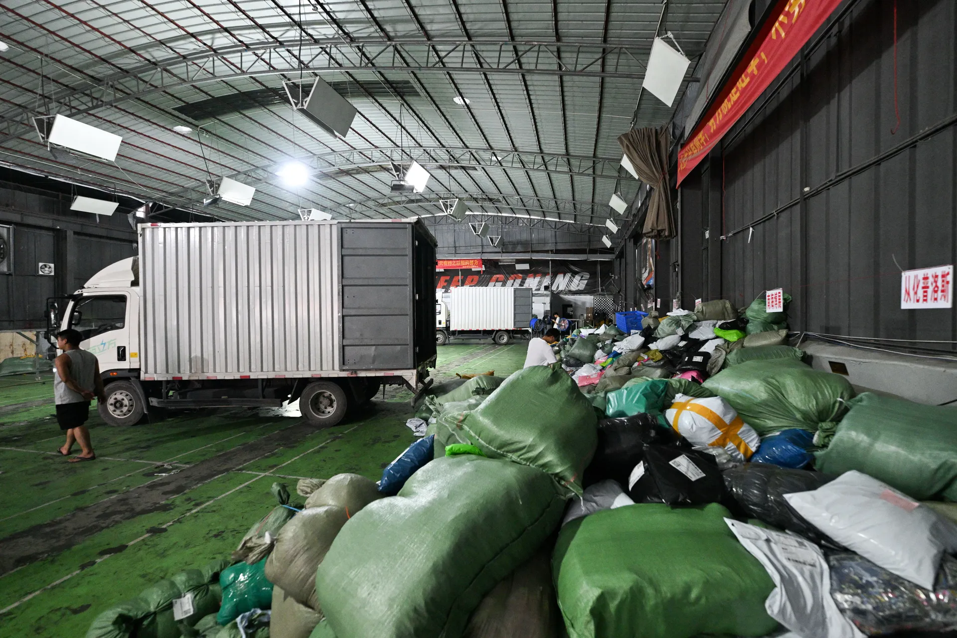 Afbeelding van Spotgoedkoop gaat ten koste van anderen