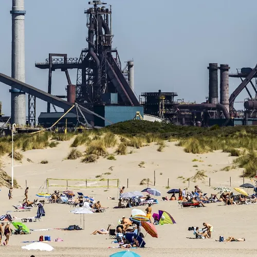 Ploft Tata Steel uit elkaar of komt er een echt groene en innovatieve toekomst in IJmuiden?